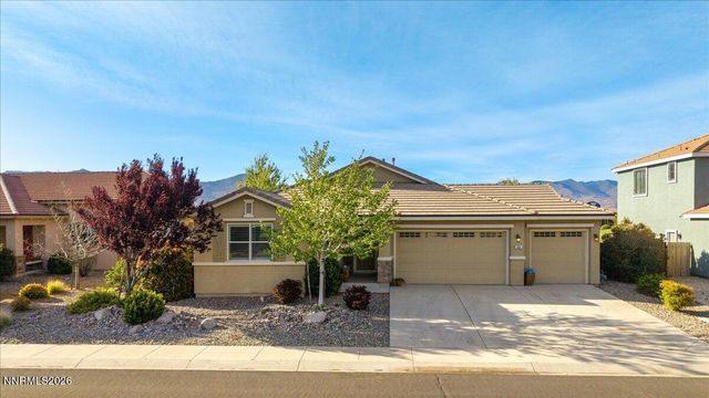 654 St Andrews Drive, Dayton, NV 89403