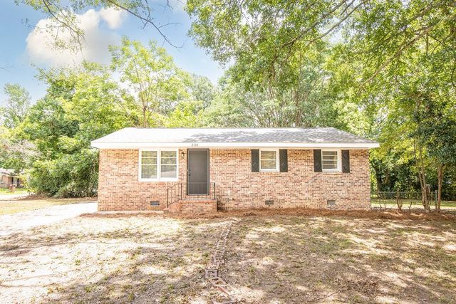 2104 and 4843 Wellborn Drive, Columbus, GA 31907