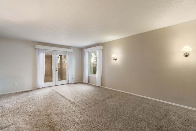 6413 Annapolis Drive NE, Albuquerque, NM 87111