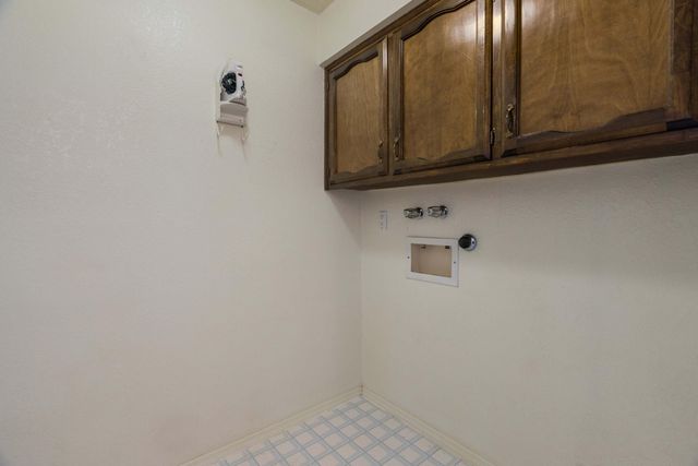 6413 Annapolis Drive NE, Albuquerque, NM 87111