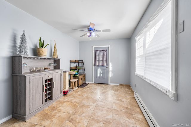 19 Evelyn Road, Port Jefferson Station, NY 11776