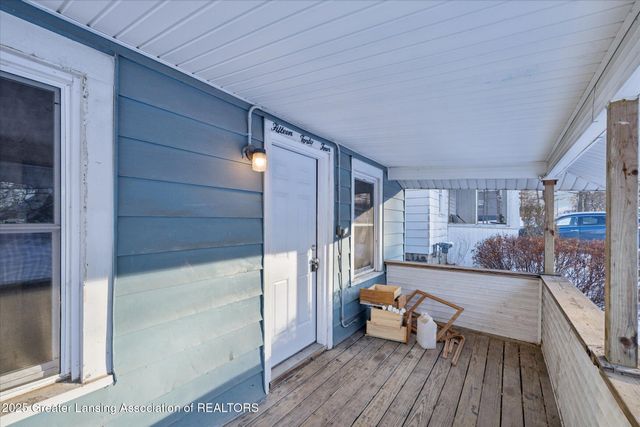 1544 Lansing Avenue, Lansing, MI 48915