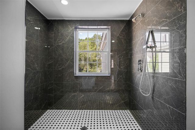 3943 Howley St, Lawrenceville, PA 15224