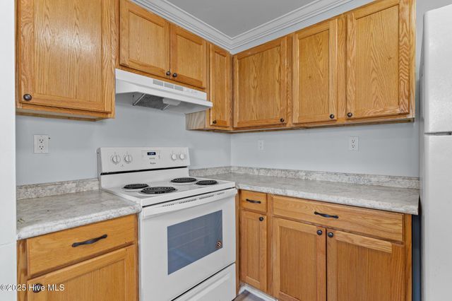 108 SE 3rd Street, Oak Island, NC 28465