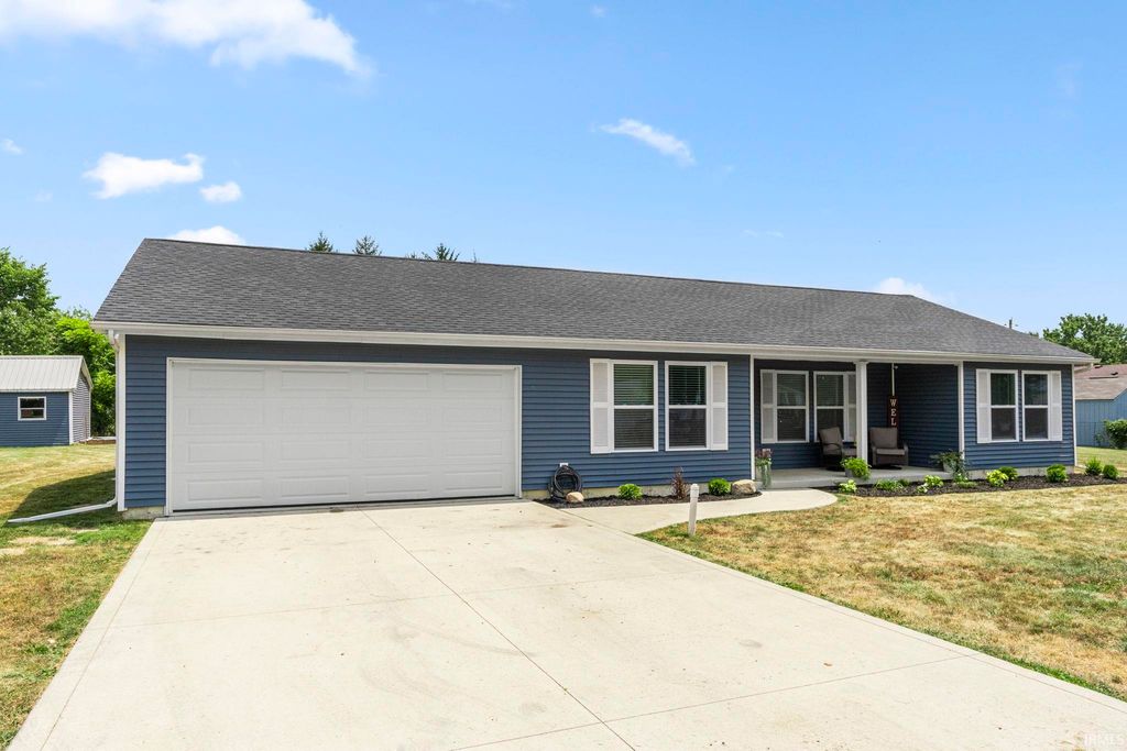 1704 Dallas Street, Auburn, IN 46706