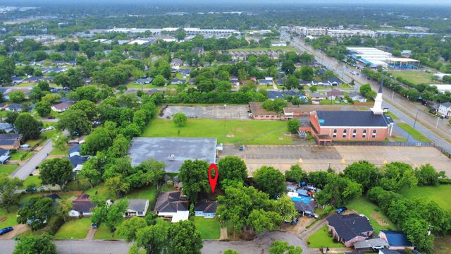 5118 Ditmas Lane, Houston, TX 77021
