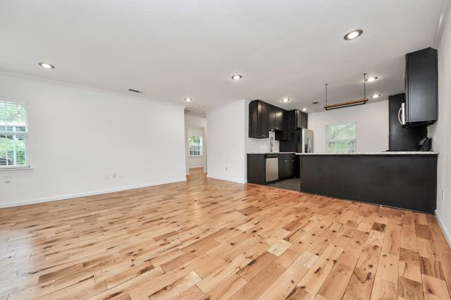 5118 Ditmas Lane, Houston, TX 77021