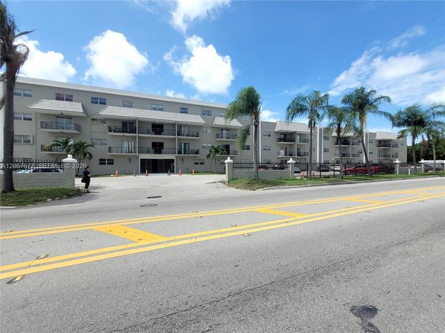 5100 SW 41st Street 319, Pembroke Park, FL 33023