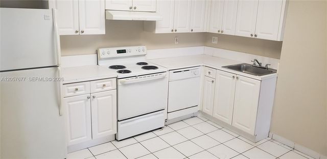 5100 SW 41st Street 319, Pembroke Park, FL 33023