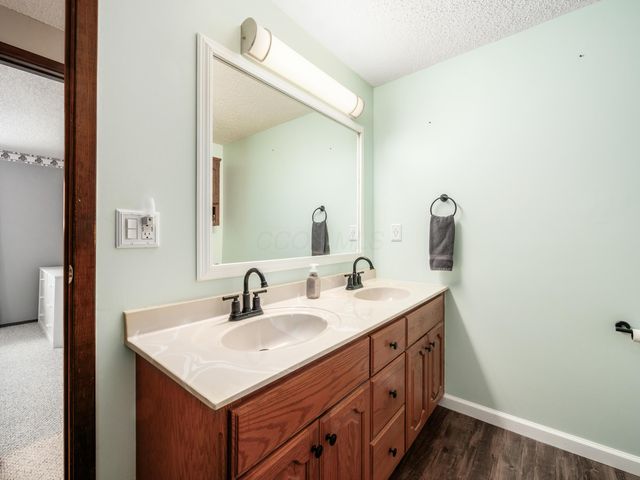 2056 Fincastle Court, Columbus, OH 43235