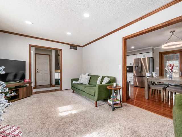 2056 Fincastle Court, Columbus, OH 43235