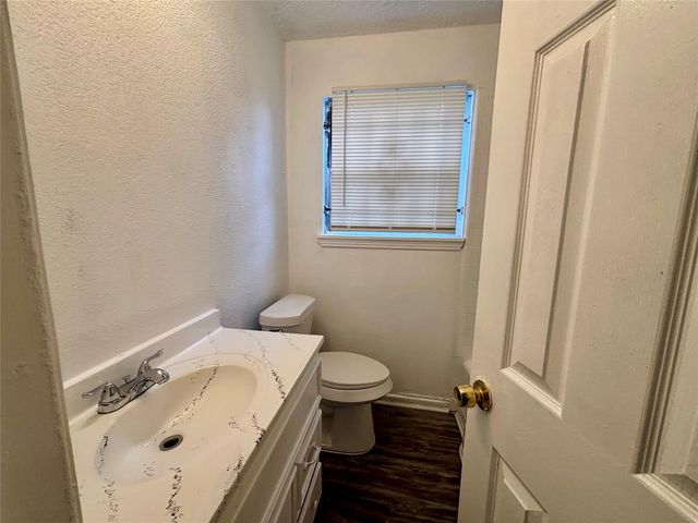 7211 Orlando Street, Houston, TX 77016