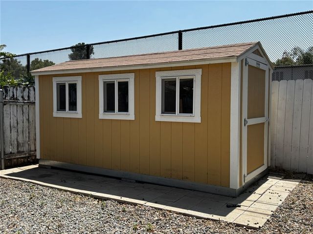 8876 Cypress Avenue 3, Riverside, CA 92503