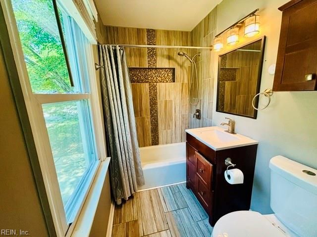 866 Lucas Creek RD, Newport News, VA 23608
