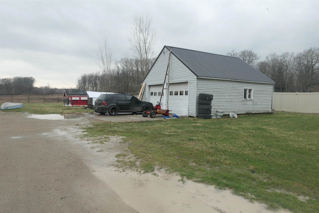 548 E Van Buren Road, Alma, MI 48801