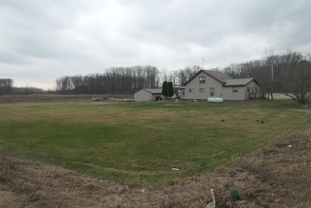 548 E Van Buren Road, Alma, MI 48801