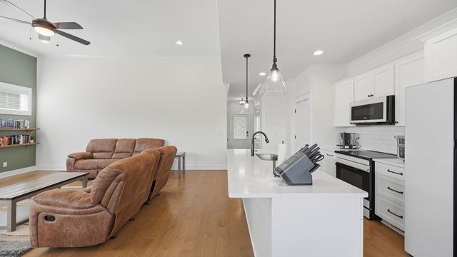 571 Riddle Road, Dayton, TN 37321