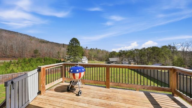571 Riddle Road, Dayton, TN 37321