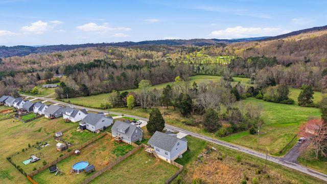 571 Riddle Road, Dayton, TN 37321