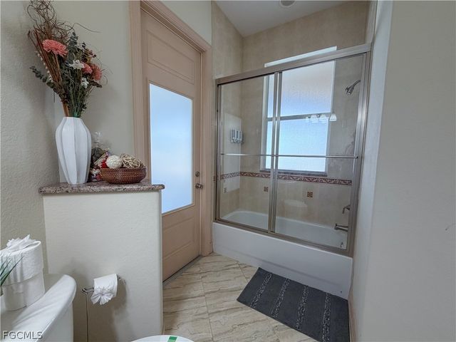 2501 SE 19th PL, Cape Coral, FL 33904