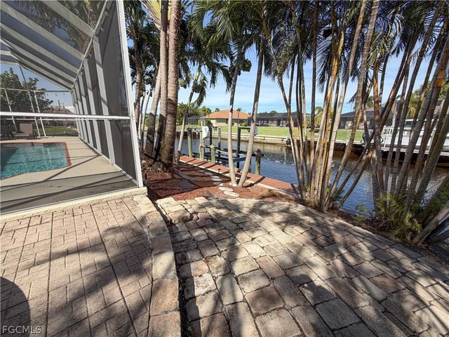 2501 SE 19th PL, Cape Coral, FL 33904