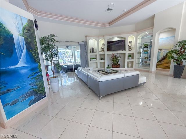 2501 SE 19th PL, Cape Coral, FL 33904