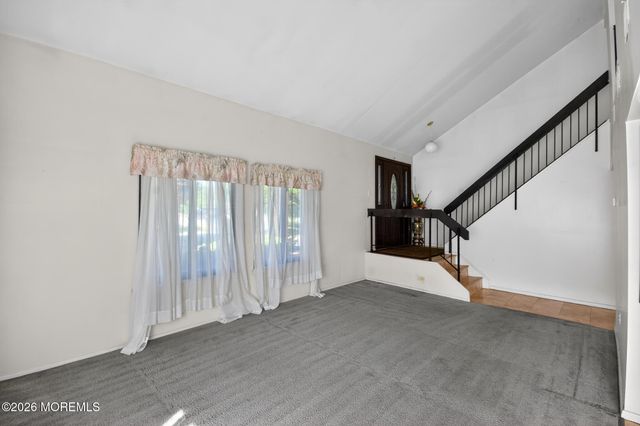 3 Scenic Lane, Matawan, NJ 07747