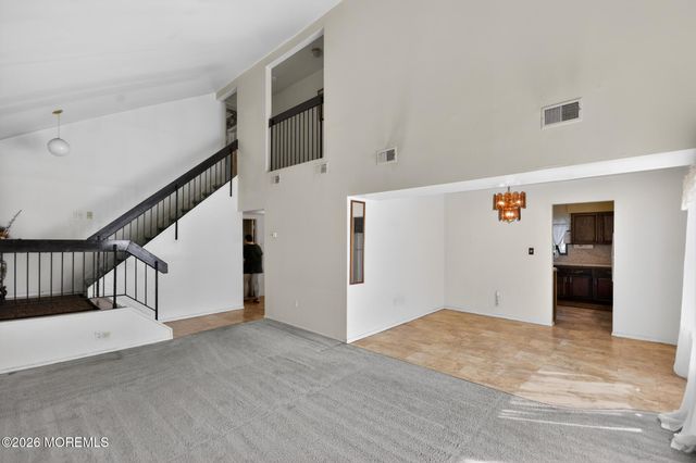 3 Scenic Lane, Matawan, NJ 07747