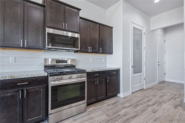 2439 E Calle Sevilla, Fort Mohave, AZ 86426