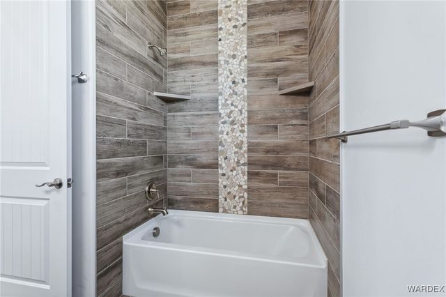 2439 E Calle Sevilla, Fort Mohave, AZ 86426