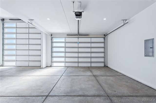 2439 E Calle Sevilla, Fort Mohave, AZ 86426