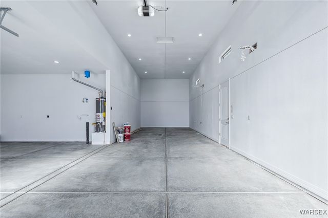 2439 E Calle Sevilla, Fort Mohave, AZ 86426