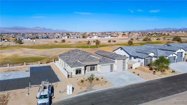 2439 E Calle Sevilla, Fort Mohave, AZ 86426