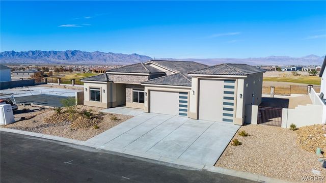 2439 E Calle Sevilla, Fort Mohave, AZ 86426