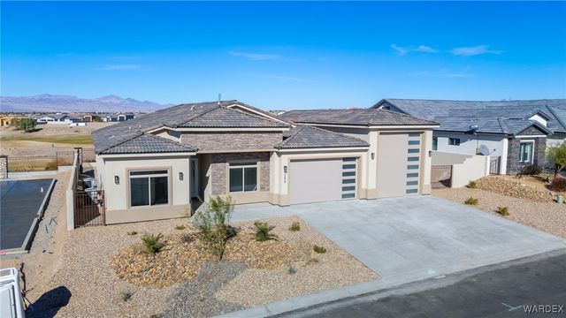 2439 E Calle Sevilla, Fort Mohave, AZ 86426