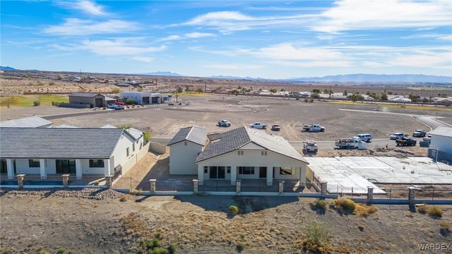 2439 E Calle Sevilla, Fort Mohave, AZ 86426