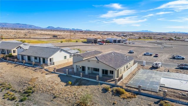 2439 E Calle Sevilla, Fort Mohave, AZ 86426
