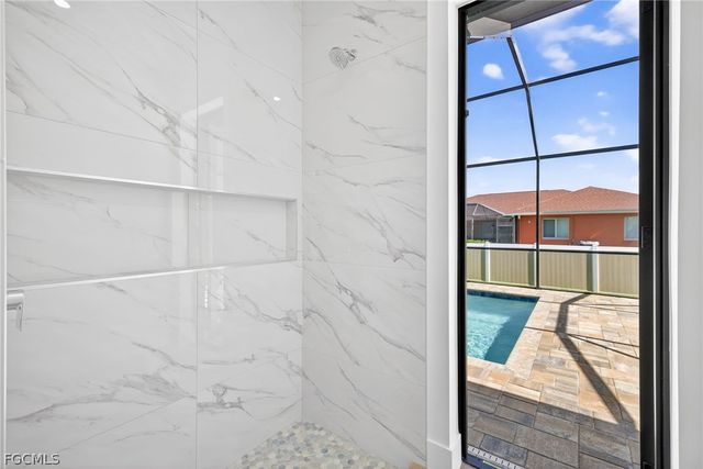 2551 SW 26th PL, Cape Coral, FL 33914