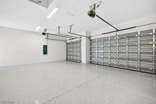 2551 SW 26th PL, Cape Coral, FL 33914