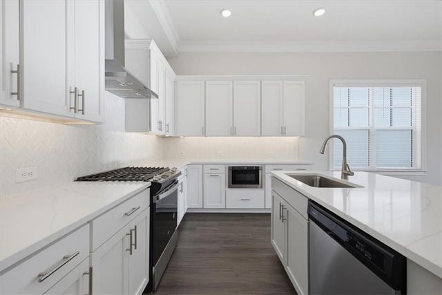 661 Stickley Oak Way, Woodstock, GA 30189