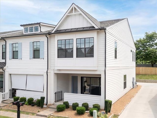 661 Stickley Oak Way, Woodstock, GA 30189