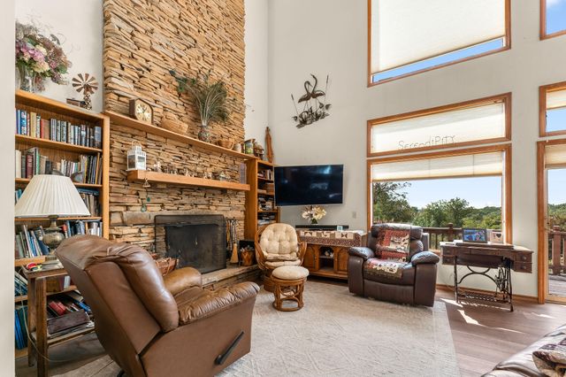 300 Partners Drive, Seymour, MO 65746