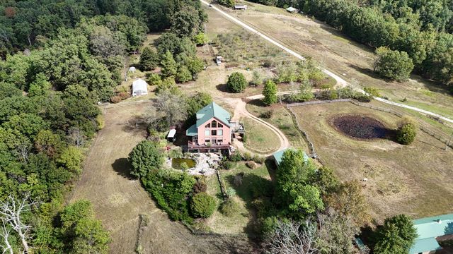 300 Partners Drive, Seymour, MO 65746