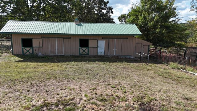 300 Partners Drive, Seymour, MO 65746