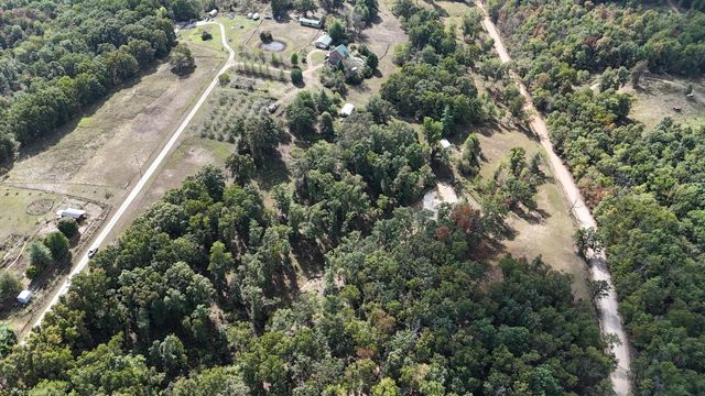 300 Partners Drive, Seymour, MO 65746