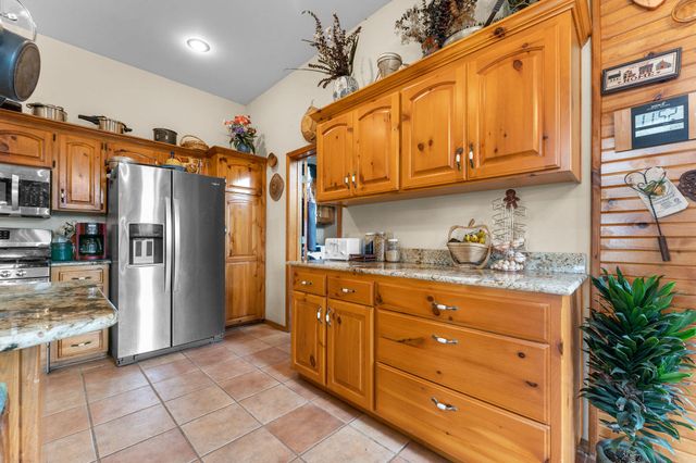 300 Partners Drive, Seymour, MO 65746