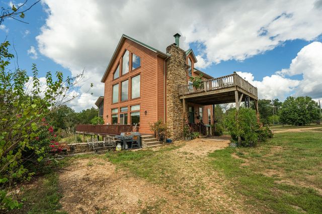 300 Partners Drive, Seymour, MO 65746