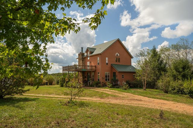 300 Partners Drive, Seymour, MO 65746