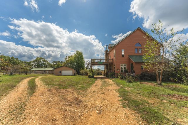 300 Partners Drive, Seymour, MO 65746