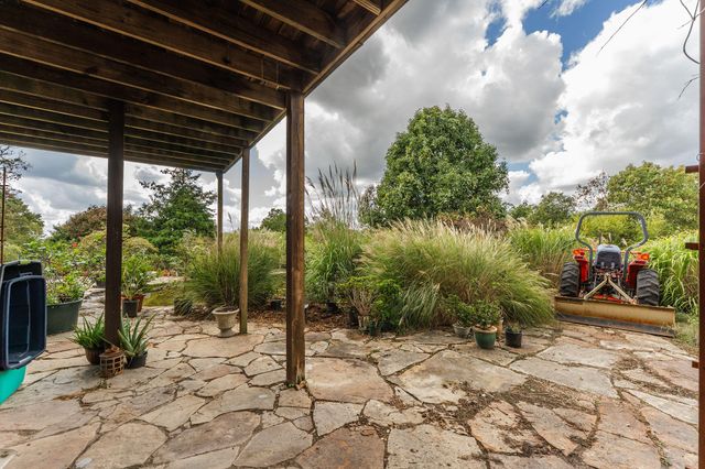 300 Partners Drive, Seymour, MO 65746